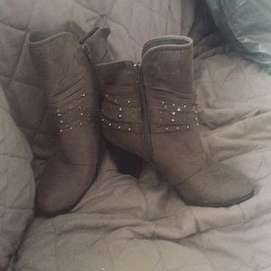 Vanity boots